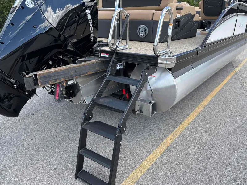 Slide: The Image of Barletta Cabrio C22UC 2026 - 6