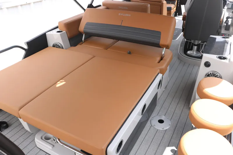 Slide: The Image of Sylvan G3 DLZ Bar Tri toon 2026 - 24