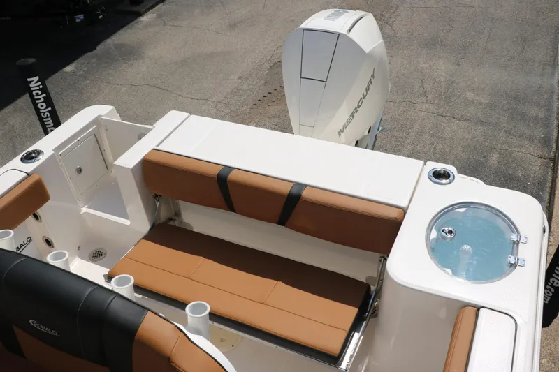 Slide: The Image of Robalo R230 Center Console 2024 - 34