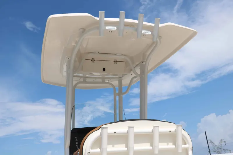 Slide: The Image of Robalo R230 Center Console 2024 - 12
