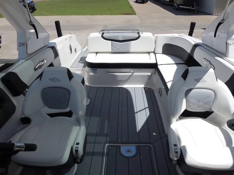 Slide: The Image of Chaparral 28 Surf 2023 - 15