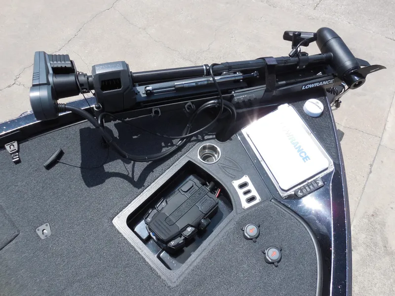 Slide: The Image of Ranger Z521L 2022 - 10