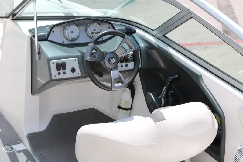 Slide: The Image of Yamaha AR190 2014 - 12