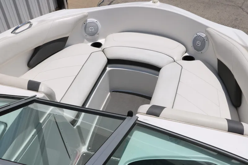 Slide: The Image of Yamaha AR190 2014 - 17