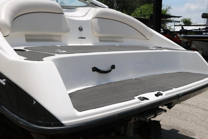 Slide: The Image of Yamaha AR190 2014 - 9