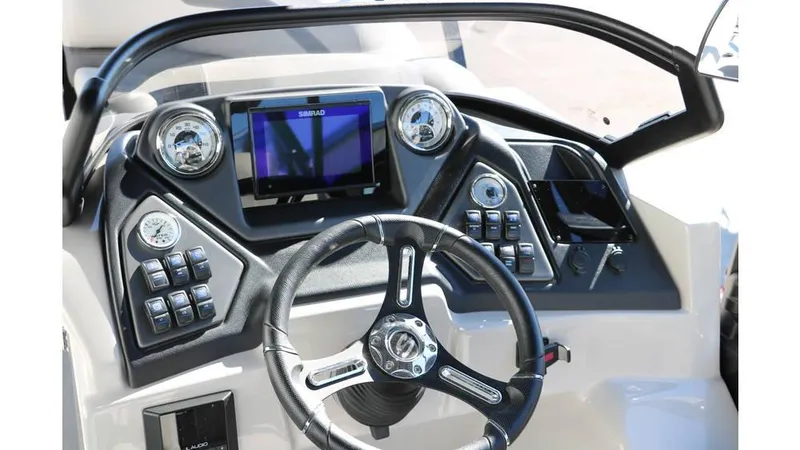 Slide: The Image of Sylvan L3 DLZ Bar Tri Toon 2025 - 38