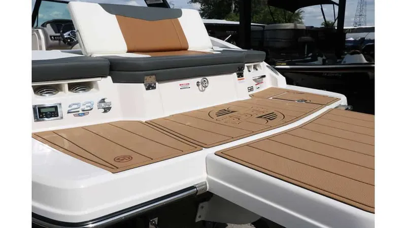 Slide: The Image of Chaparral 23 Surf 2025 - 36