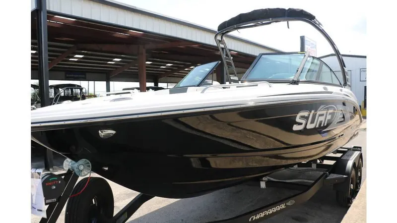 Slide: The Image of Chaparral 23 Surf 2025 - 7