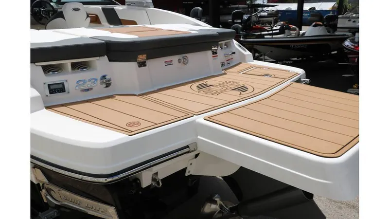 Slide: The Image of Chaparral 23 Surf 2025 - 9