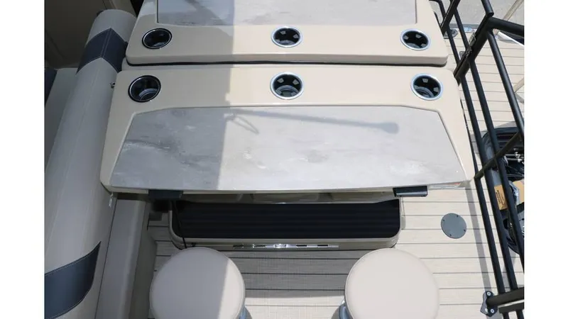 Slide: The Image of Sylvan L3 DLZ Bar Tri Toon 2025 - 25