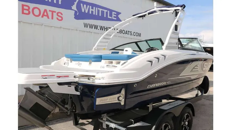 Slide: The Image of Chaparral 21 Surf 2025 - 4
