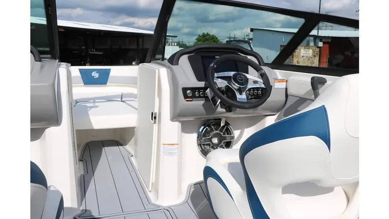 Slide: The Image of Chaparral 21 Surf 2025 - 20