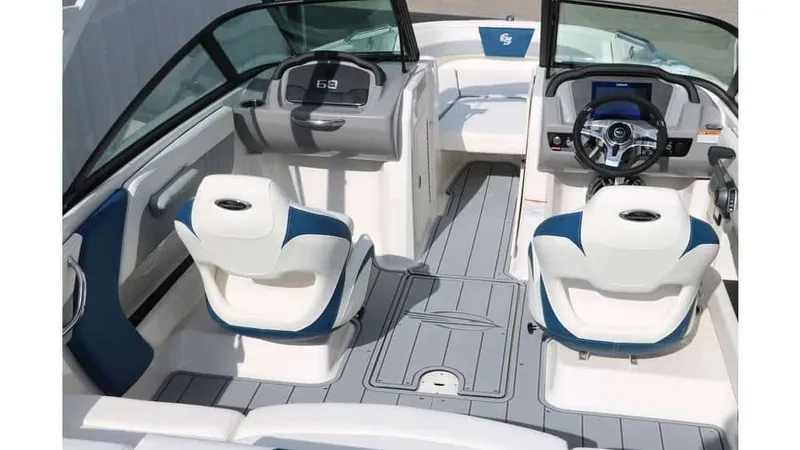 Slide: The Image of Chaparral 21 Surf 2025 - 13