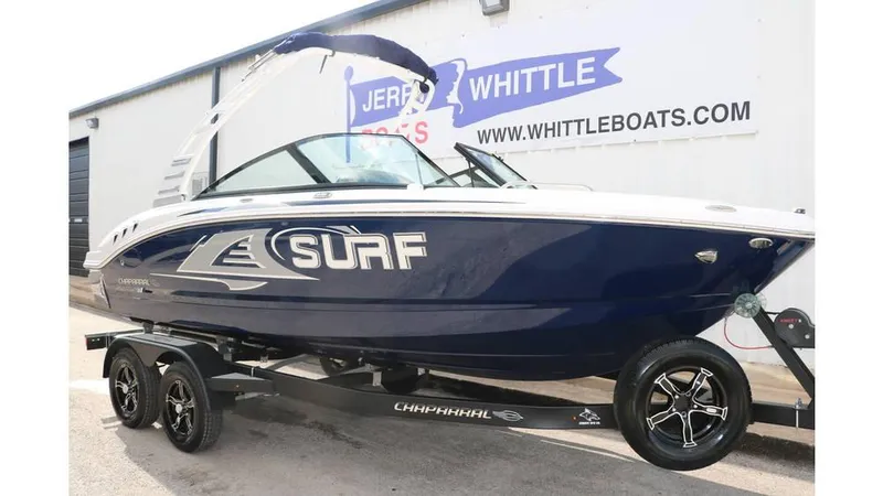 Slide: The Image of Chaparral 21 Surf 2025 - 9