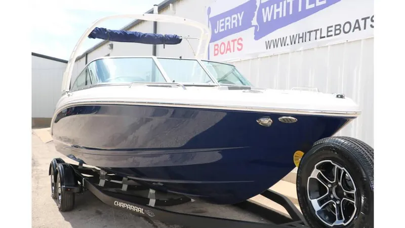 Slide: The Image of Chaparral 23 SSi 2024 - 7