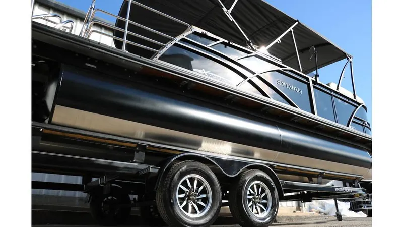 Slide: The Image of Sylvan Mirage X3 CLZ DH Tri Toon 2025 - 3