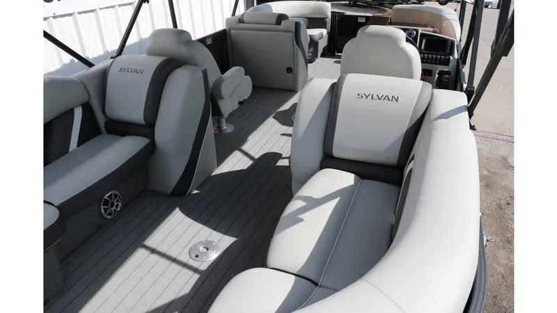 Slide: The Image of Sylvan Mirage X3 Tri Toon 2025 - 22