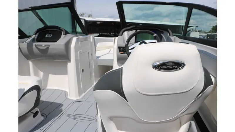 Slide: The Image of Chaparral 21 SSi 2025 - 29