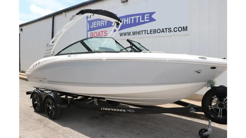 Slide: The Image of Chaparral 21 SSi 2025 - 3