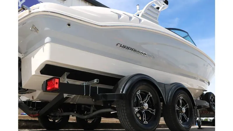 Slide: The Image of Chaparral 21 SSi 2025 - 9