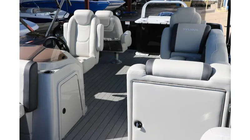 Slide: The Image of Sylvan Mirage 8522 Party Fish Tri Toon 2025 - 19