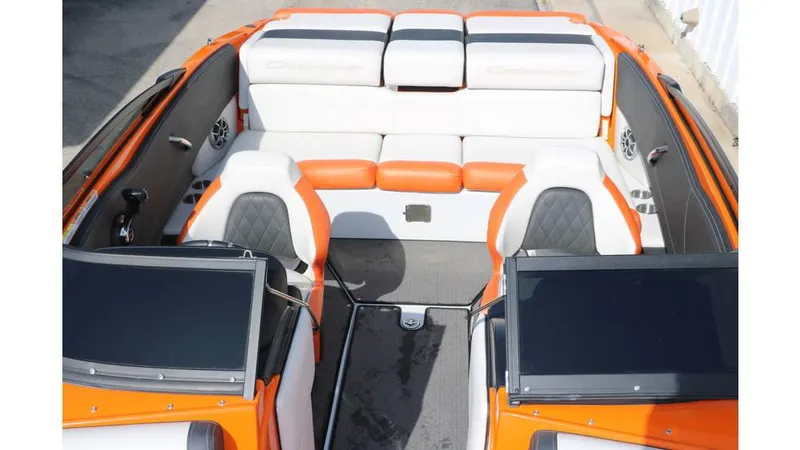 Slide: The Image of Crownline Boats 220 SS LPX Gen2 2022 - 20