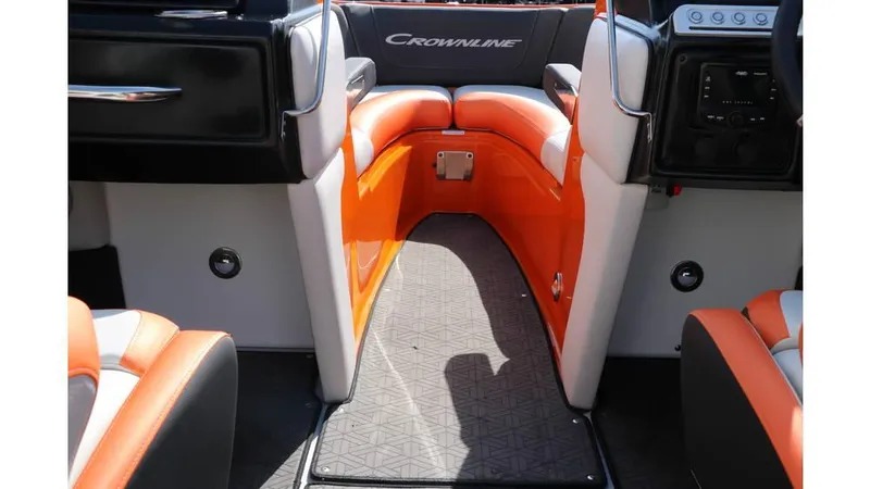 Slide: The Image of Crownline Boats 220 SS LPX Gen2 2022 - 23