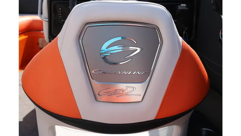 Slide: The Image of Crownline Boats 220 SS LPX Gen2 2022 - 34