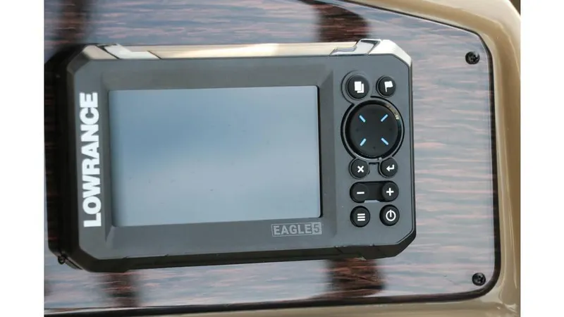 Slide: The Image of Sylvan Mirage 8522 Party Fish Tri Toon 2025 - 27