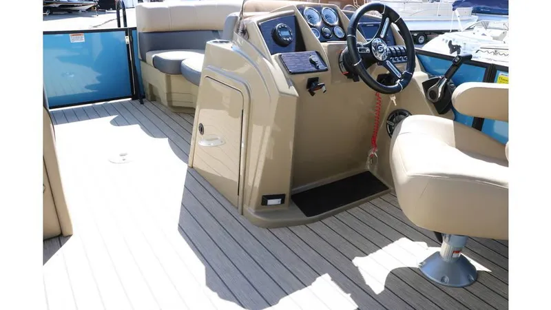 Slide: The Image of Sylvan Mirage X1 CLZ DH Tri Toon 2025 - 27