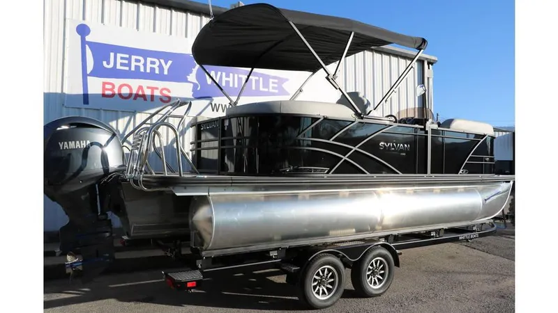 Slide: The Image of Sylvan Mirage X1 Tri Toon 2025 - 2