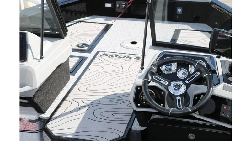 Slide: The Image of Smoker Craft Adventurer 188 DC 2025 - 28