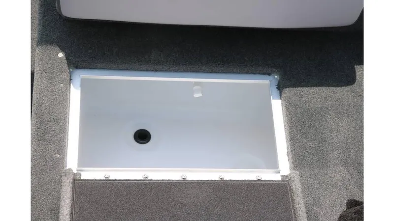 Slide: The Image of Smoker Craft Adventurer 188 FS 2024 - 35