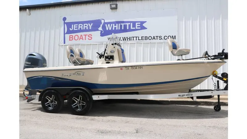 Slide: The Image of Blue Wave 2000 Pure Bay 2021 - 1