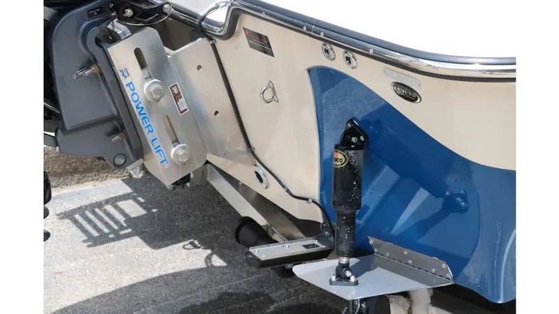 Slide: The Image of Blue Wave 2000 Pure Bay 2021 - 10