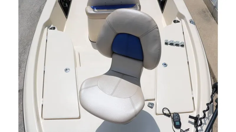 Slide: The Image of Blue Wave 2000 Pure Bay 2021 - 21