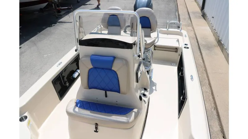 Slide: The Image of Blue Wave 2000 Pure Bay 2021 - 23