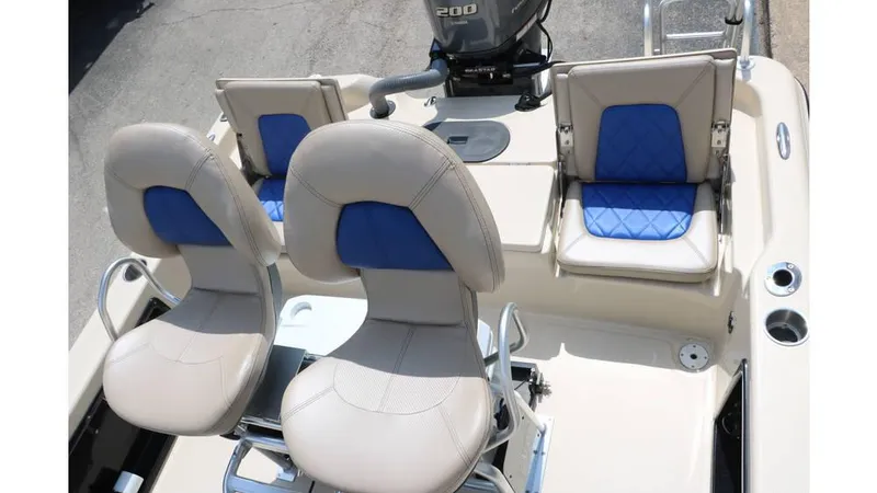 Slide: The Image of Blue Wave 2000 Pure Bay 2021 - 25