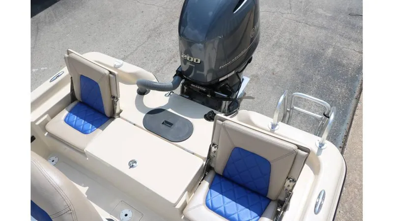 Slide: The Image of Blue Wave 2000 Pure Bay 2021 - 26