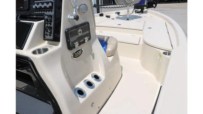 Slide: The Image of Blue Wave 2000 Pure Bay 2021 - 30