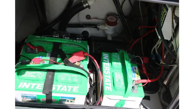 Slide: The Image of Blue Wave 2000 Pure Bay 2021 - 32