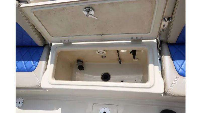 Slide: The Image of Blue Wave 2000 Pure Bay 2021 - 35