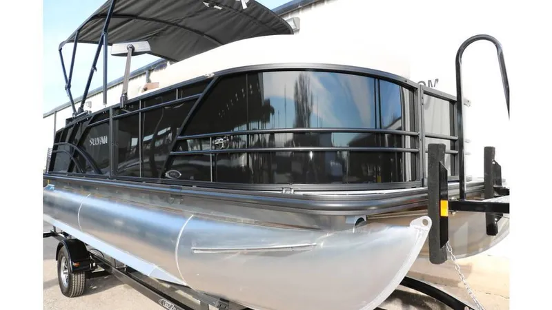 Slide: The Image of Sylvan Mirage 820 CLZ DH Premium 2025 - 31