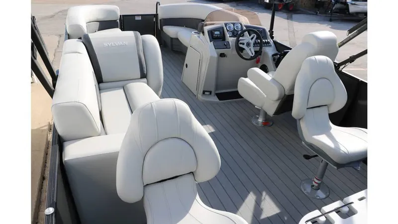 Slide: The Image of Sylvan Mirage 820 Party Fish Premium 2025 - 12