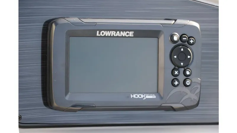 Slide: The Image of Sylvan Mirage 820 Party Fish Premium 2025 - 23