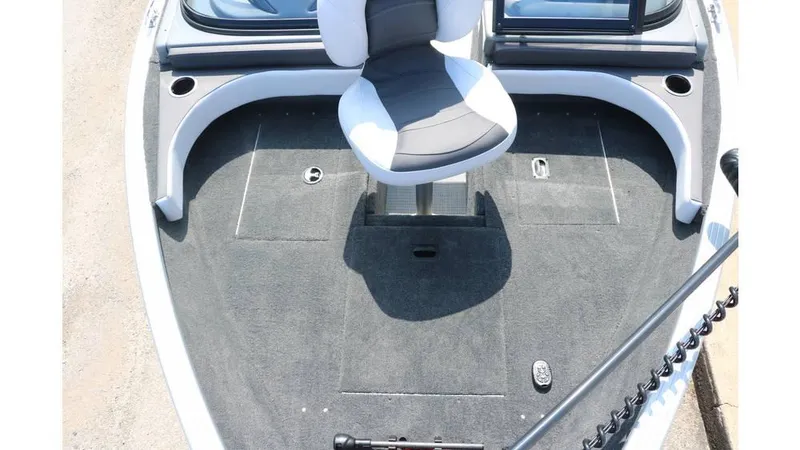 Slide: The Image of Smoker Craft 172 Ultima Legacy 2025 - 3