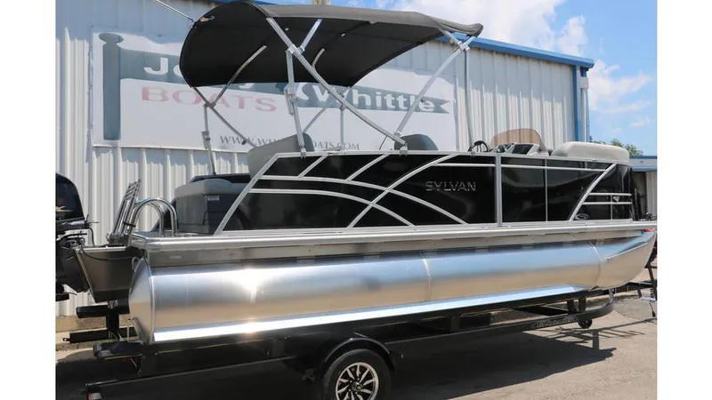 Slide: The Image of Sylvan Mirage 820 CLZ DH 2025 - 3