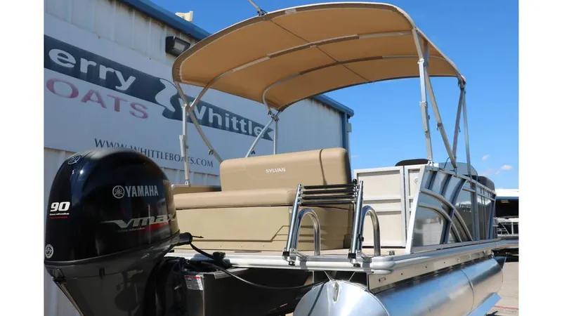 Slide: The Image of Sylvan Mirage 820 CLZ DH 2025 - 5