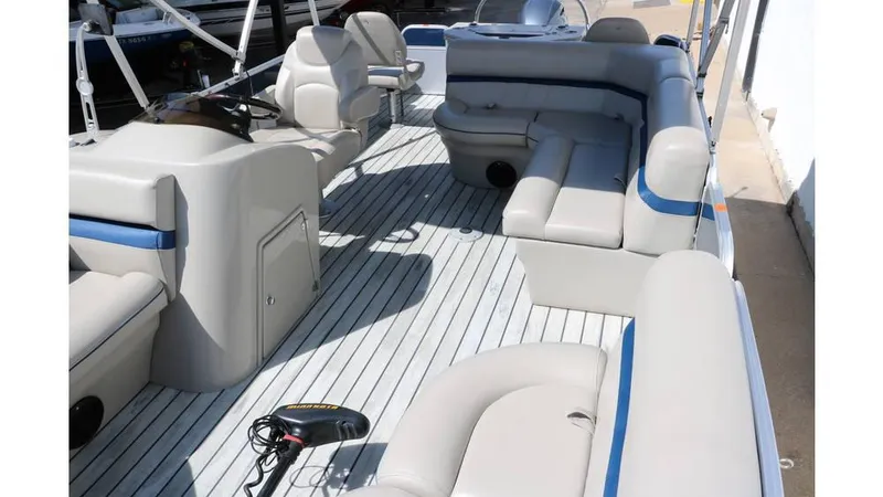 Slide: The Image of Berkshire 21 RFC Tri Toon 2017 - 14