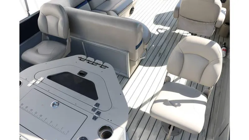 Slide: The Image of Berkshire 21 RFC Tri Toon 2017 - 23